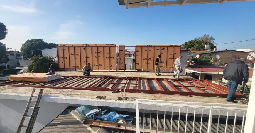 Kuşadası Çelik Ev 70 m2 15 m2 Cam Balkon Sistemli Balkon